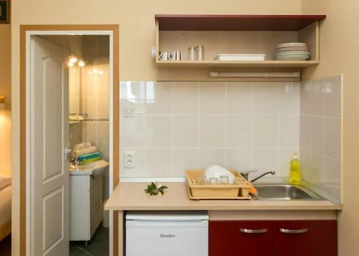 Appartement Iveta- Triple Ground Floor - Martina